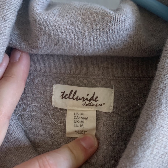 Beige sweater with pockets - Picture 3 of 5